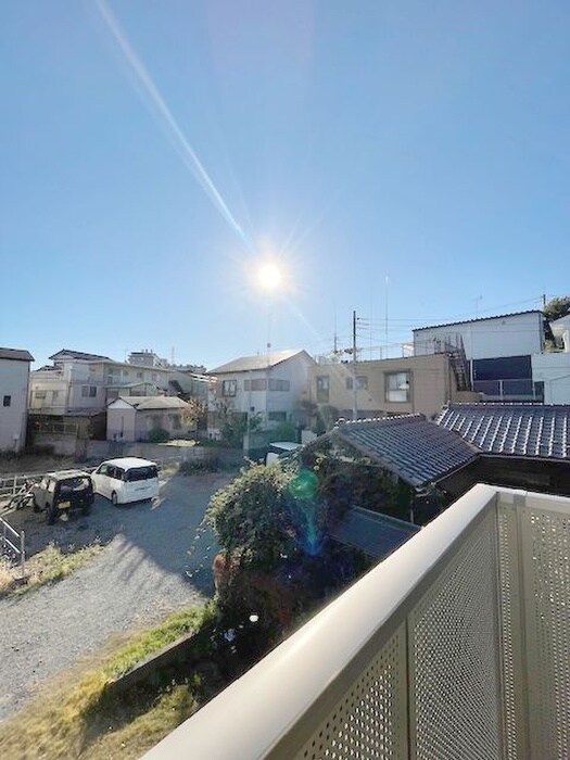 物件内観写真17　(室内からの展望)