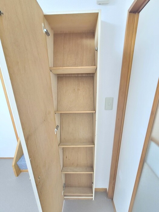 物件内観写真18　(靴箱)