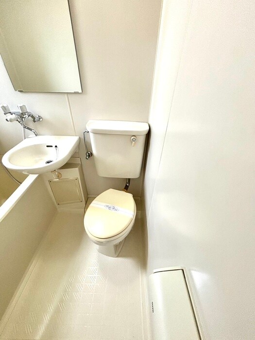 物件内観写真21　(トイレ)