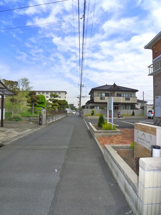 物件外観写真6　(周辺環境)