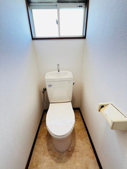 物件内観写真10　(トイレ)