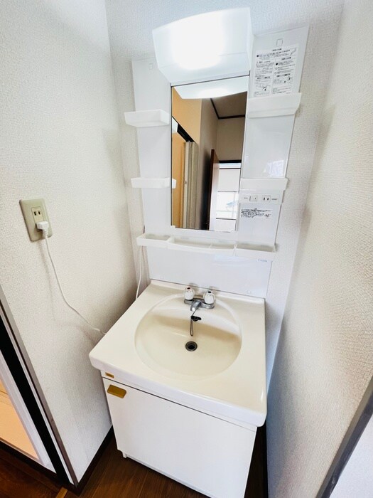 物件内観写真11　(洗面)