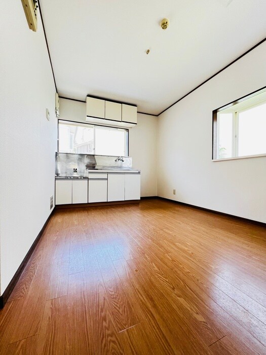 物件内観写真19　(居室)