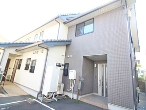 テラスハウス外観写真
