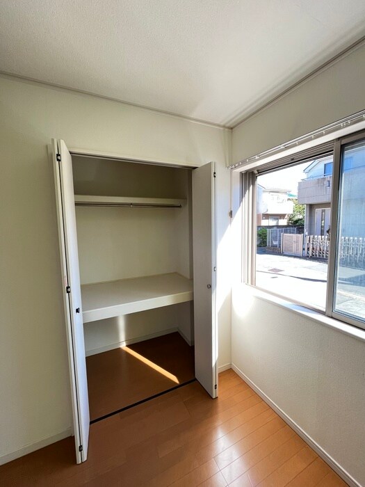 物件内観写真10　(収納)