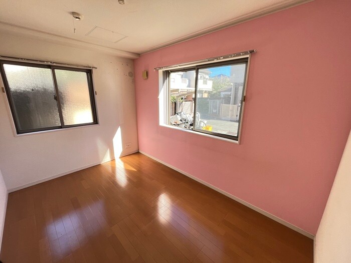 物件内観写真11　(居室)