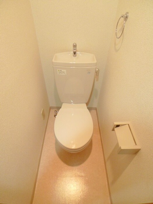 物件内観写真10　(トイレ)