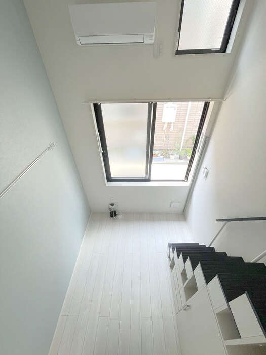 物件内観写真21　(室内からの展望)