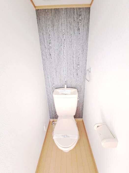 物件内観写真13　(トイレ)