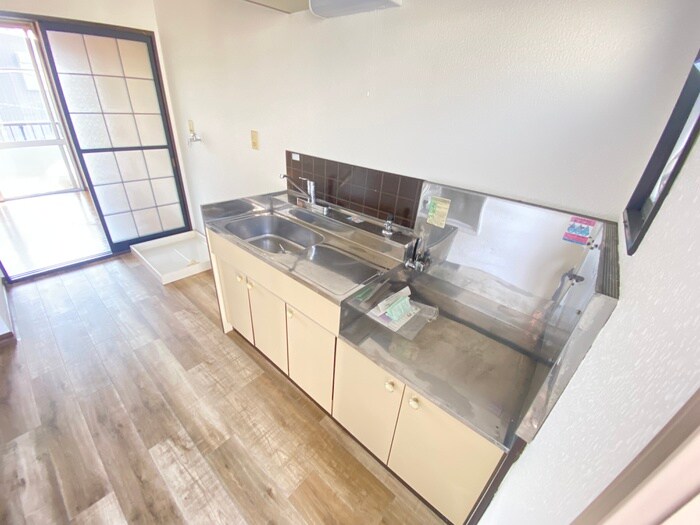 物件内観写真10　(キッチン)