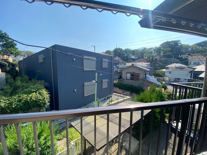 物件内観写真15　(室内からの展望)