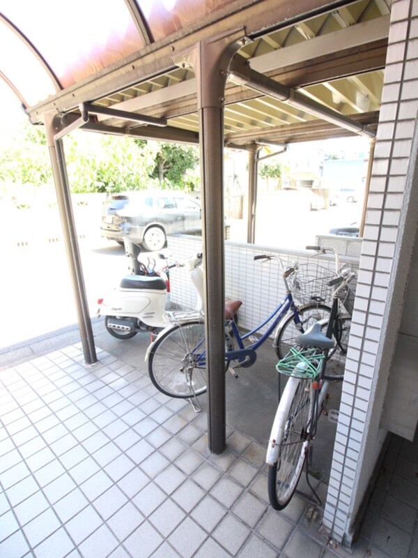 駐輪場