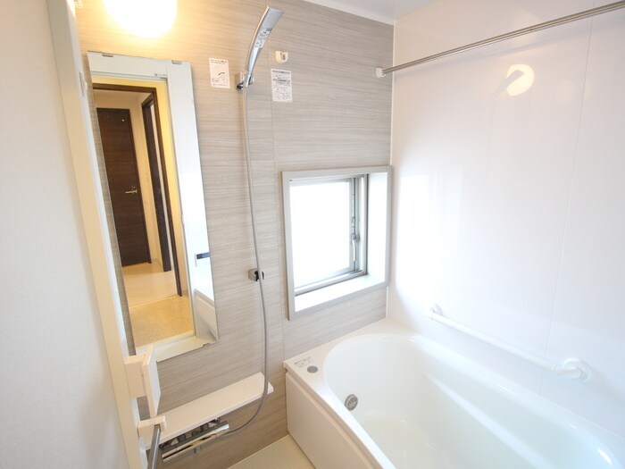 物件内観写真12　(バス／シャワールーム等)