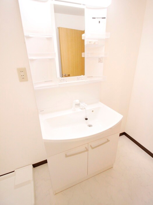 物件内観写真10　(洗面)