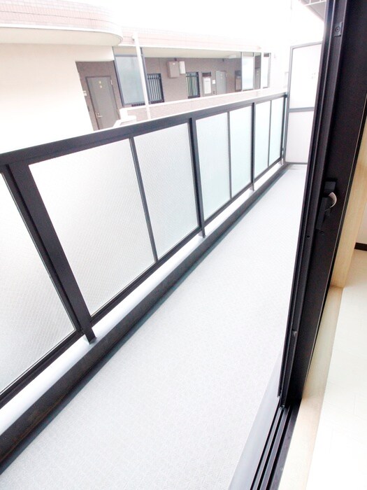 物件内観写真15　(ベランダ・バルコニー)