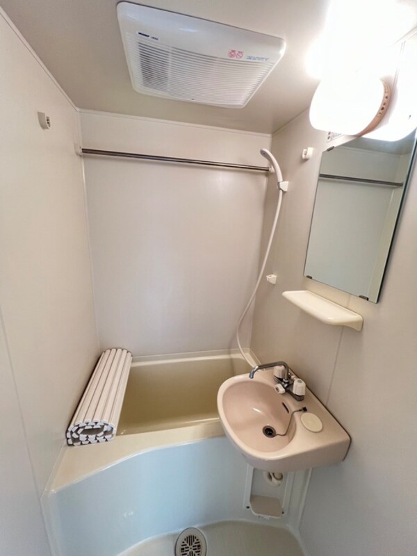 バス／シャワールーム等