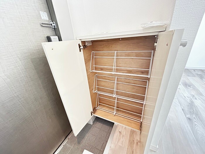 物件内観写真19　(靴箱)