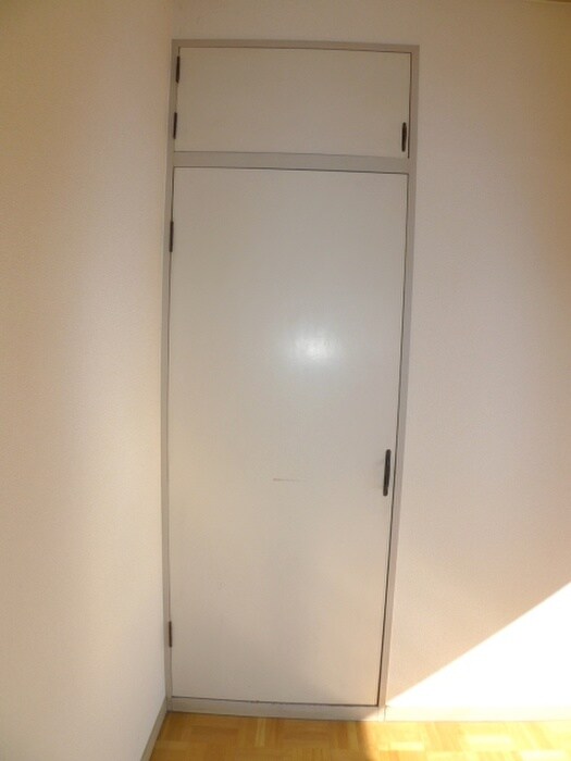 物件内観写真7　(収納)