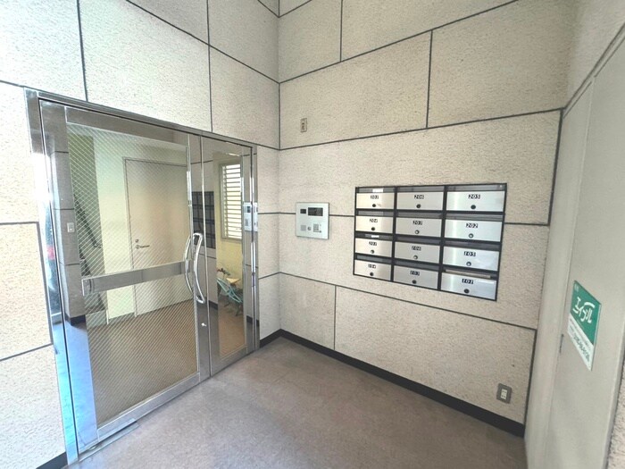 物件外観写真6　(建物設備)