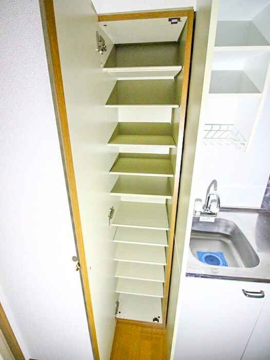 物件内観写真14　(靴箱)