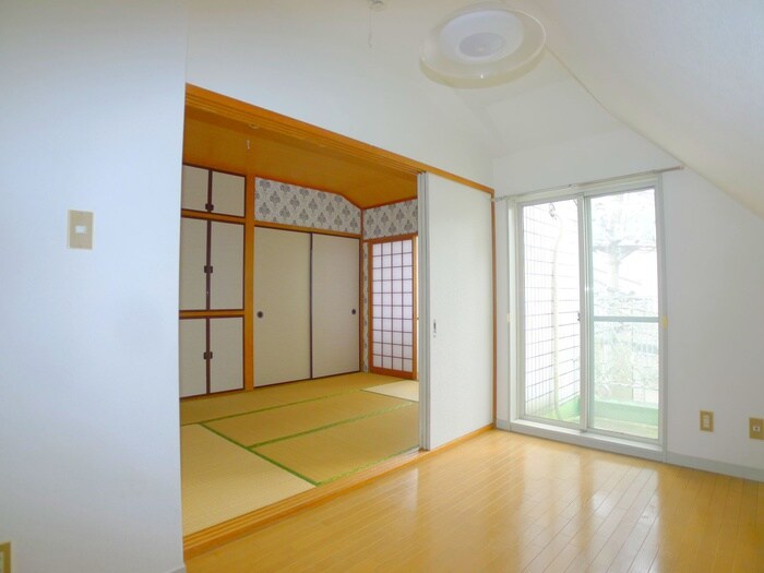 物件内観写真8　(居室)