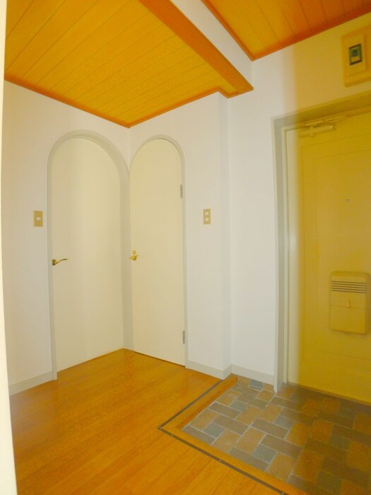 物件内観写真19　(廊下)