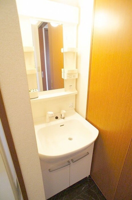 物件内観写真11　(洗面)