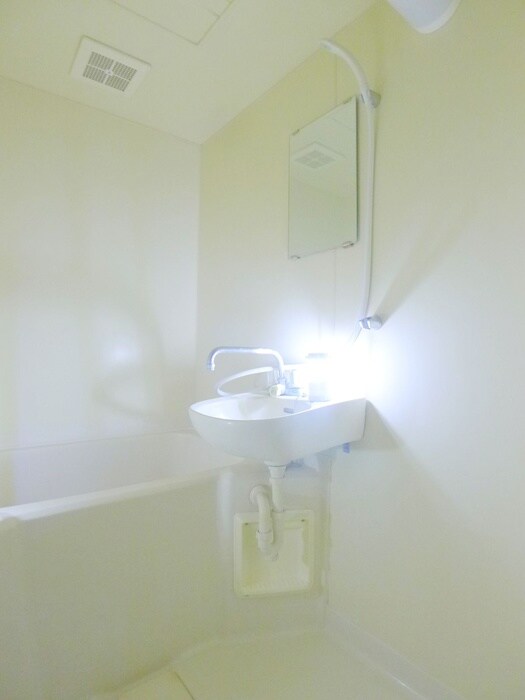 物件内観写真13　(バス／シャワールーム等)