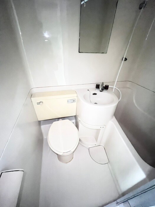 物件内観写真12　(トイレ)