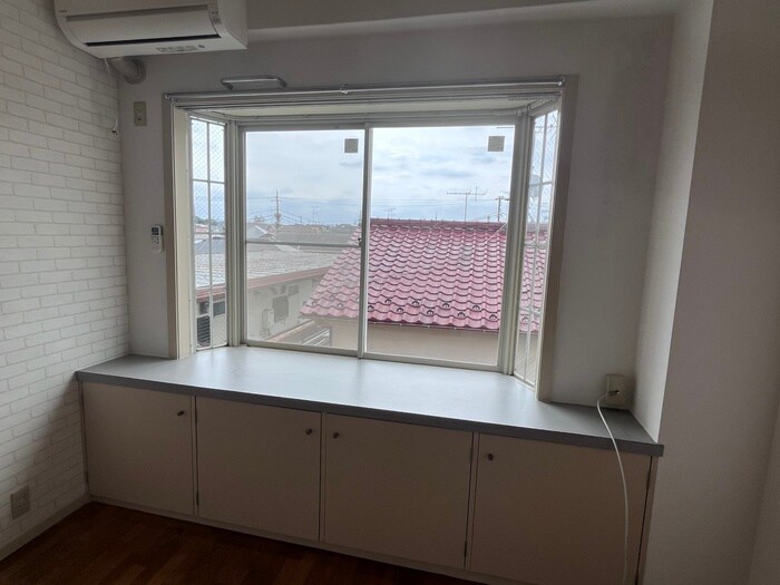 物件内観写真19　(室内からの展望)