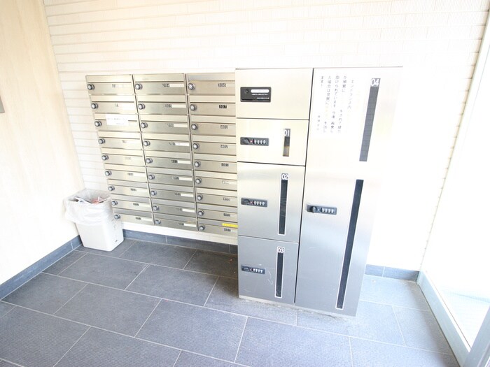 物件外観写真4　(建物設備)