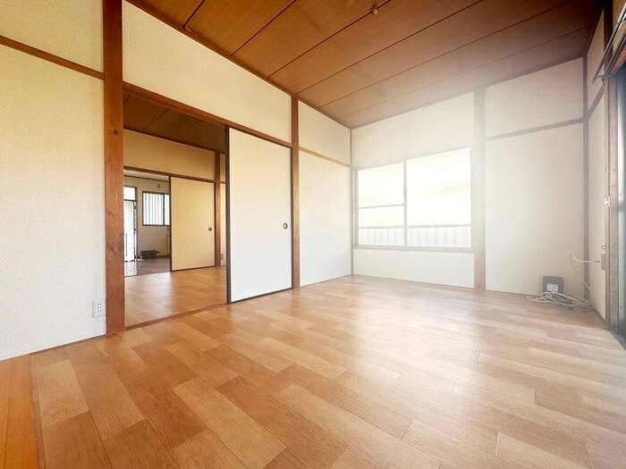 物件内観写真8　(居室)