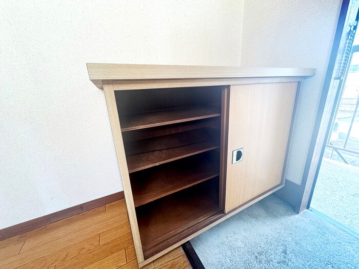 物件内観写真16　(靴箱)