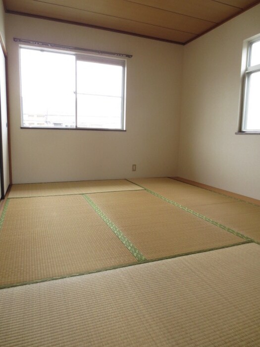 物件内観写真10　(居室)