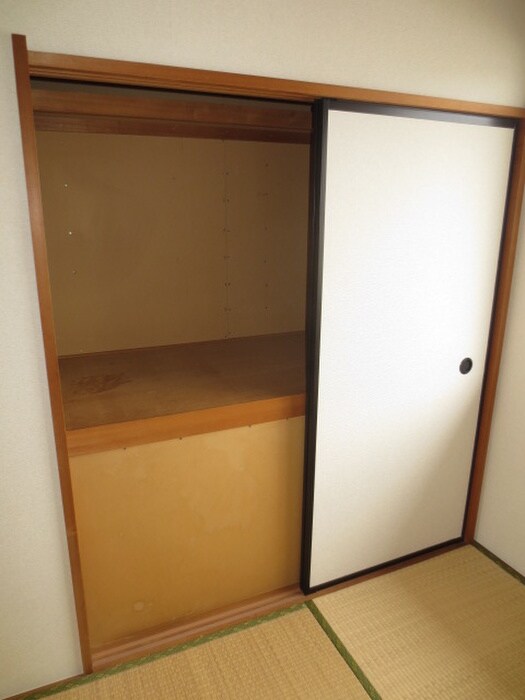 物件内観写真11　(収納)