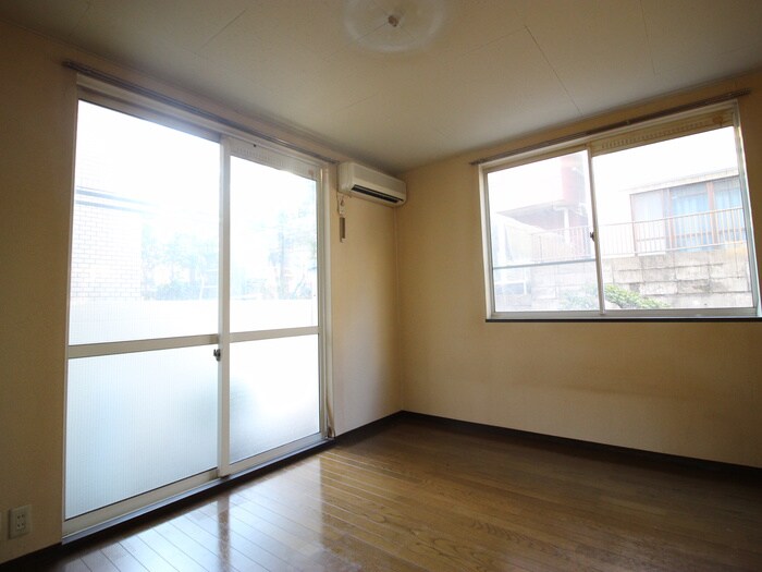 物件内観写真18　(居室)