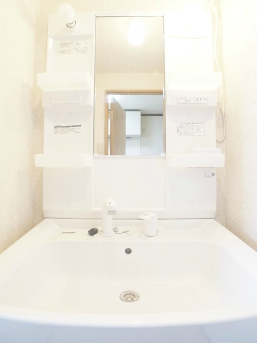 物件内観写真12　(洗面)