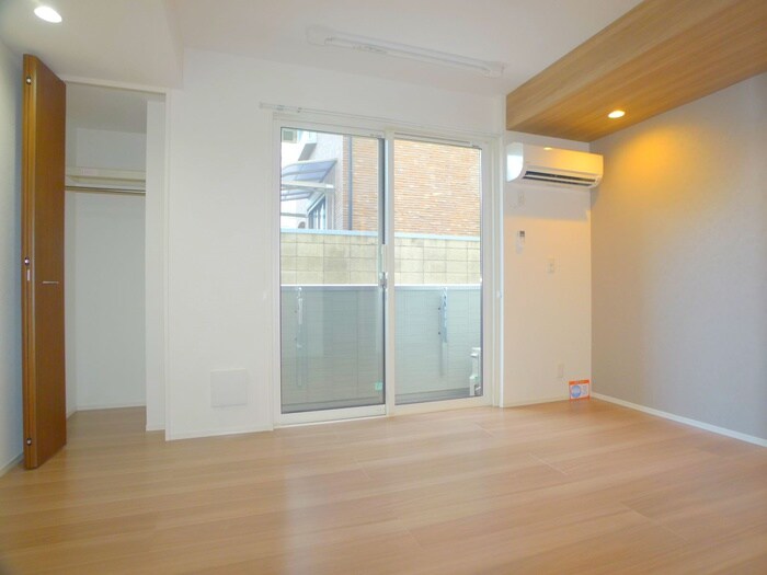 物件内観写真11　(内観写真)