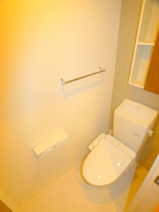 物件内観写真17　(トイレ)