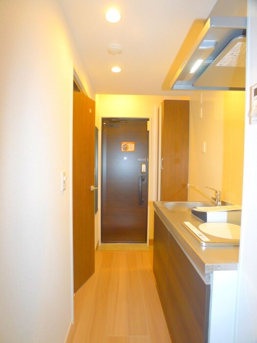 物件内観写真19　(廊下)