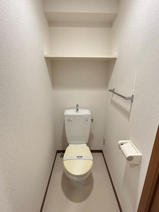 物件内観写真16　(トイレ)