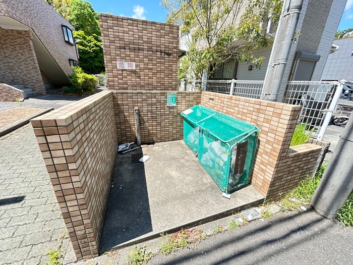 物件外観写真6　(建物設備)