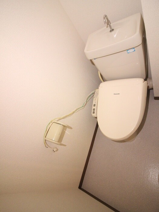 物件内観写真13　(トイレ)