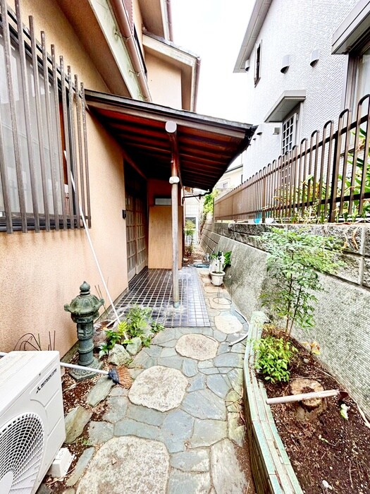 物件外観写真6　(外観写真)