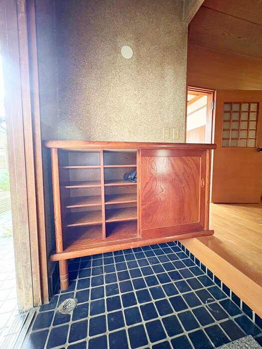 物件内観写真19　(靴箱)