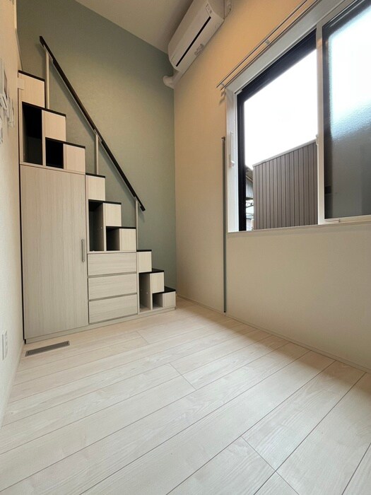 物件内観写真7　(居室)