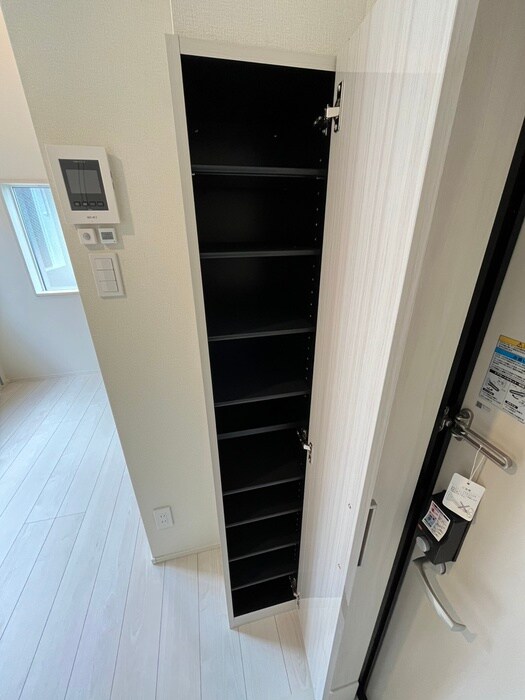 物件内観写真16　(靴箱)