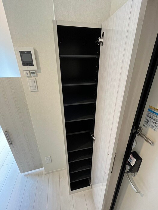 物件内観写真16　(靴箱)