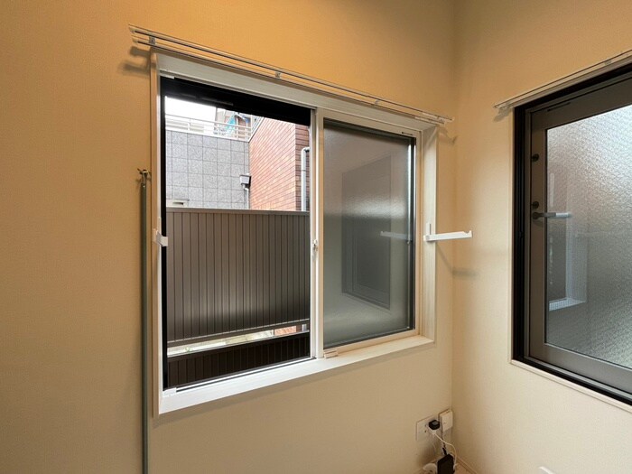 物件内観写真19　(室内からの展望)