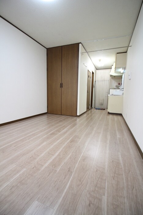 物件内観写真10　(居室)